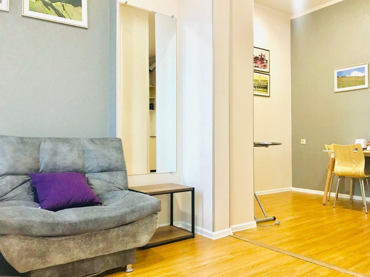 Cozy Konka Apartments Тбилиси Екстериор снимка